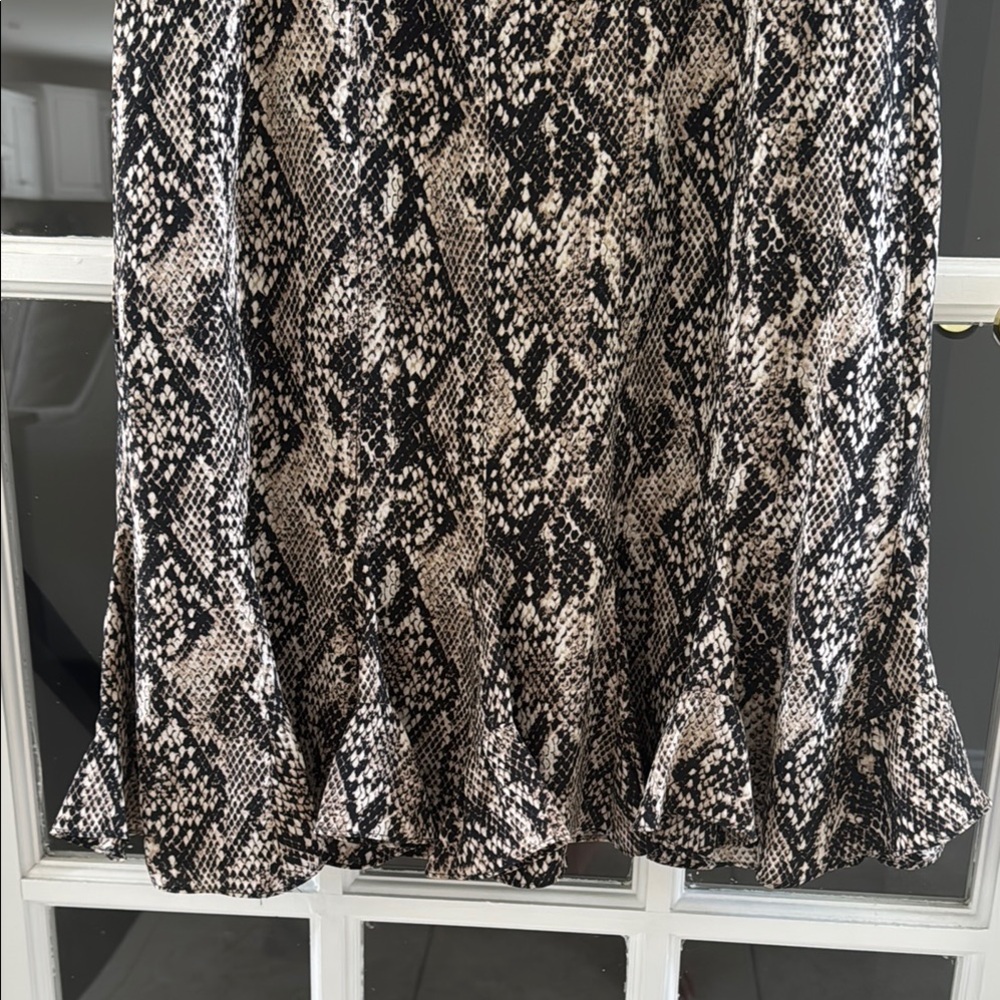 Veronica Beard Ruffled Mini Dress - Picture 4 of 9